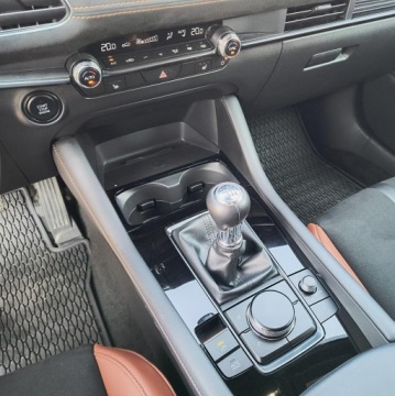 Mazda 3 IV Hatchback 2.0 SkyActiv-X 186KM 2025 Mazda 3 2.0 mHEV 186KM Nagisa Bose Salon PL Gwaran, zdjęcie 20