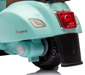 Детский самокат Vespa на аккумуляторе с бирюзовой спинкой