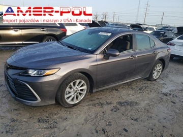 Toyota Camry IX 2023 Toyota Camry 2023, 2.5l, LE, po gradobiciu 2.5 Benzyna 203KM