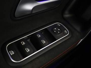 Mercedes CLA C118/X118 Shooting Brake AMG 2.0 35 AMG 306KM 2020 Mercedes CLA 35 AMG 4x4 automat full LED, zdjęcie 37