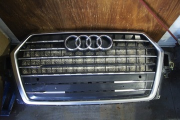 ATRAPA GRILL PRZEDNI AUDI Q7 4M0853037C USZK