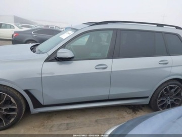 BMW X7 2024 BMW X7 xDrive40i 2024 3.0 Benzyna 375KM, zdjęcie 2