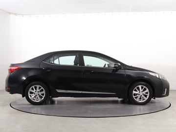 Toyota Corolla X Sedan Facelifting 1.6 Valvematic 132KM 2014 Toyota Corolla 1.6 Valvematic, Salon Polska, zdjęcie 5