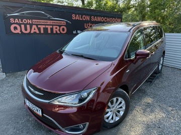 Chrysler Pacifica II 3.6 V6 291KM 2017 Chrysler Pacifica INSTALACJA GAZOWA, zdjęcie 1