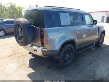 Land Rover Defender IV (L663) 2023 Land Rover Defender 110 SE 2023 3.0l 3.0 Benzyna 395KM, zdjęcie 5