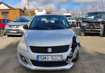 Suzuki Swift V Hatchback 5d 1.2 VVT 94KM 2013 Suzuki Swift 2013r, 1.2 Benzyna. Lekko uszkodzony lewy przod. Jezdzi. 1.2, zdjęcie 15