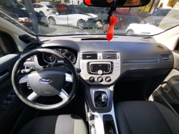 Ford Kuga II SUV 2.0 Duratorq TDCi 140KM 2012 FORD KUGA I 2.0 Duratorq TDCi 140KM, Manual,2 x Klucz, Hak, zdjęcie 4