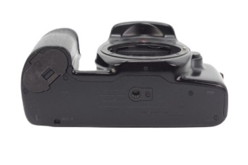 CANON EOS 1000F - для ремонта, запчасти, коллекции