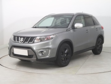 Suzuki Vitara III SUV 1.4 BOOSTERJET 140KM 2018 Suzuki Vitara 1.4 BoosterJet, Salon Polska, zdjęcie 1