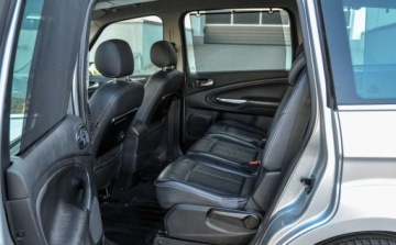 Ford Galaxy III Van Facelifting 2.0 EcoBoost 203KM 2011 Ford Galaxy 2,0T (203KM) Automat Lift 7-osobowy 2.0 Benzyna 203KM, zdjęcie 7