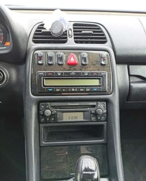 Mercedes CLK W208 Coupe C208 2.0 Kompressor 163KM 2000 Mercedes-Benz CLK Mercedes-Benz CLK 200 Kompressor 2.0 BenzynaLPG 163KM, zdjęcie 9