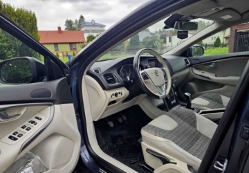 Volvo 2016 Volvo V40 Cross Country Volvo V40 Cross Country D2 Pro 2.0 Diesel 120KM, zdjęcie 16