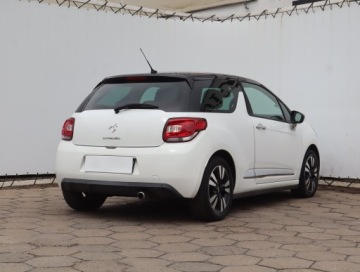 DS 3 Hatchback Facelifting 2014 (Citroen) 1.2 PureTech 110KM 2015 Citroen DS3 1.2 PureTech, Klima, Klimatronic, zdjęcie 4