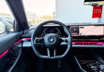 BMW Seria 5 G90-91 2025 BMW Seria 5 I wlasciciel M Pro Pakiet 360 Gwarancja Bezwypadkowy FVAT23, zdjęcie 33