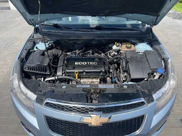 Chevrolet Cruze 2009 Chevrolet Cruze 1.6 Benzyna Nowy Rozrząd ,Olej ,Filtry Po Opłatach, zdjęcie 8