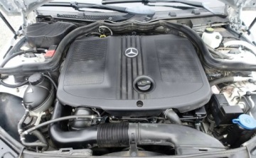 Mercedes Klasa C W204 Limuzyna Facelifting 180 CDI BlueEFFICIENCY 120KM 2012 Mercedes-Benz Klasa C REZERWACJA 180CDI 120KM LIFT Avantgarde Zero korozji, zdjęcie 27