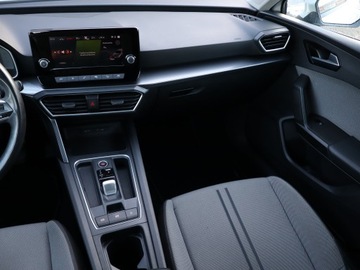 Seat Leon IV Sportstourer 1.5 eTSI (MHEV) 150KM 2021 Seat Leon 1.5 TSI, Salon Polska, Serwis ASO, zdjęcie 7