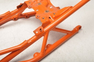 KTM DUKE 125 ЗАДНИЙ БАГАЖНИК 19R