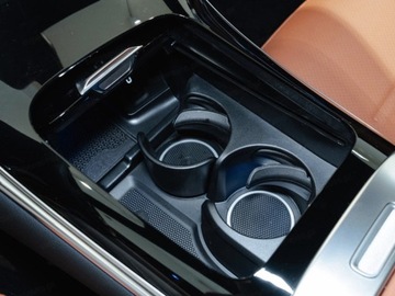 Mercedes GLC C254/X254 2025 GLC Coupe 200 4-Matic AMG Line 2.0 (204KM) 2025, zdjęcie 8