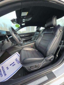 Ford Mustang VI Fastback Facelifting 5.0 Ti-VCT 450KM 2024 Ford Mustang Gt Premium Fastback 2024 5.0 Benzyna 450KM, zdjęcie 8