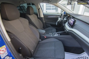 Skoda Octavia IV Liftback 1.5 TSI EVO 150KM 2023 Škoda Octavia Skoda Octavia LEDY / Kamera Cofania, zdjęcie 28