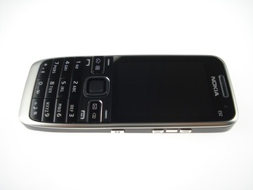 Мобильный телефон Nokia E52 128 МБ / 64 МБ 3G черный