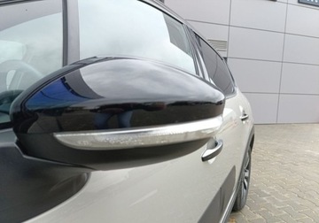 Citroen C3 III Hatchback Facelifting 1.2 PureTech 83KM 2023 Citroen C3 1.2 Benz 83KM SHINE Salon PL Serwis ASO Car Play FV23 AirBump, zdjęcie 10