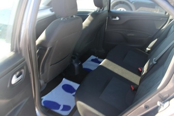 Citroen C-Elysee II Sedan Facelifting 1.2 PureTech 82KM 2019 Citroen C-Elysée 1.2 PureTech F-vat Gwarancja, zdjęcie 13