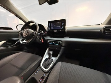 Toyota Yaris IV 2021 Toyota Yaris 1.5 Hybrid Dynamic Force 116KM CVT, S, zdjęcie 25