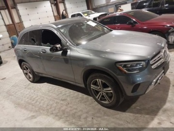 Mercedes GLC C253 2021 Mercedes-Benz GLC 2021 MERCEDES-BENZ GLC 300 4MATIC SUV 2.0 Benzyna 255KM, zdjęcie 1
