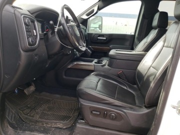 Chevrolet Silverado II 2022 Chevrolet Silverado K2500 High Country 2022 6.6l 6.6 Diesel 401KM, zdjęcie 7