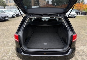 Volkswagen Passat B8 Variant 2.0 TDI 150KM 2015 Volkswagen Passat Stan bdb 2.0 Diesel 150KM, zdjęcie 5