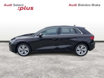Audi A3 8Y Sportback 1.5 35 TFSI 150KM 2022 Audi A3 Sportback Audi A3 Sportback 35 TFSI 150KM S tronic 1.5 Benzyna, zdjęcie 1