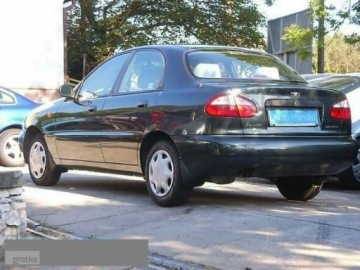 Daewoo Lanos 2002 Daewoo Lanos BEZWYPADKOWY serwis 65tys .stan BD, zdjęcie 1