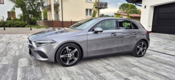 Mercedes Klasa A W177/V177 2023 MERCEDES-BENZ A180d! Stan idealny!