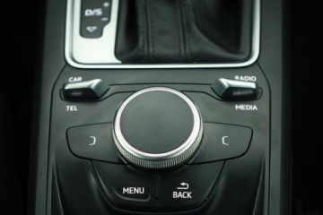 Audi Q2 SUV Facelifting 1.5 35 TFSI 150KM 2023 Audi Q2 35 TFSI, Salon Polska, 1. Właściciel, zdjęcie 15