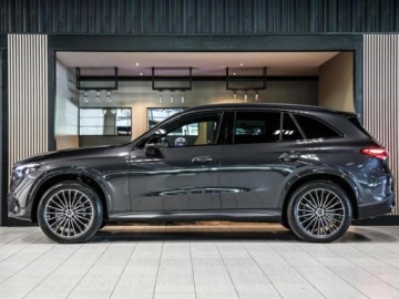 Mercedes GLC C254/X254 Coupe 2.0 220d 197KM 2026 MERCEDES-BENZ GLC 220 d 4-Matic AMG Line 2.0 (197KM) 2026, zdjęcie 1