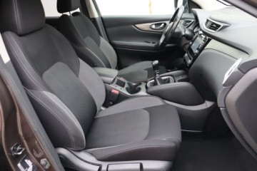 Nissan Qashqai II Crossover Facelifting 1.5 dCi 115KM 2018 Nissan Qashqai 1.5 dCi, Salon Polska, Serwis ASO, zdjęcie 8