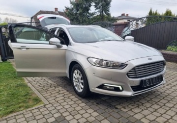 Ford Mondeo V Kombi 2.0 TDCi 150KM 2018 Ford Mondeo SW 2.0D 150PS Zadbane Bezwypadkowe Dodatkowe kola Po oplatach, zdjęcie 22