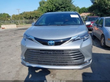 Toyota Sienna III 2025 Toyota Sienna Platinum, 2025r., 4x4, 2.5L 2.5 Benzyna 245KM, zdjęcie 6