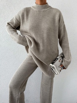 Shein beżowy komplet dzianinowy sweter i spodnie one size