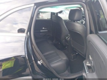 Mercedes GLA II 2022 Mercedes-Benz GLA 2022 r., 2,0 L 250 4MATIC 2.0 Benzyna 221KM, zdjęcie 11