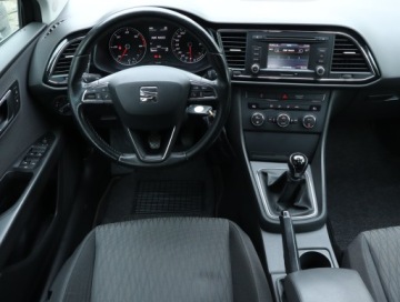 Seat Leon III Hatchback 1.6 TDI CR 105KM 2014 Seat Leon 1.6 TDI, Klima, Klimatronic,ALU, zdjęcie 6