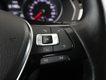 Volkswagen Passat B8 Variant 1.4 TSI ACT 150KM 2015 Volkswagen Passat panorama klima auto grzane, zdjęcie 27