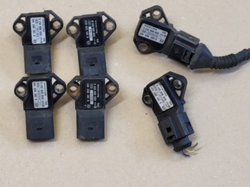CZUJNIK DOŁADOWANIA CIŚNIENIA MAP SENSOR AUDI VW SEAT SKODA OE 038906051C