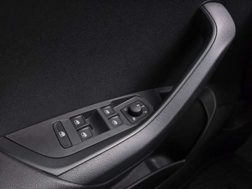 Skoda Karoq Crossover Facelifting 1.5 TSI ACT 150KM 2024 Skoda Karoq 1.5TSI 150KM FV23 DSG Selection HAK elektryczny Pakiety - Park, zdjęcie 8