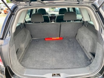 Opel Astra H Kombi 1.4 TWINPORT ecoFLEX 90KM 2010 Opel Astra Edition 111 Jahre 1.4 Benzyna 90KM, zdjęcie 11