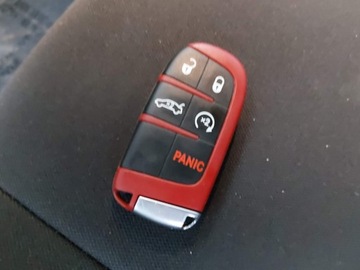 Dodge Challenger III 2020 Dodge Challenger 2020 DODGE CHALLENGER RT 5.7 Benzyna 375KM, zdjęcie 11