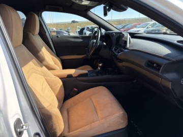 Lexus UX Crossover Facelifting 2.0 250h 184KM 2023 Lexus UX 250h GPF Business 2WD UX250h Business + T, zdjęcie 8