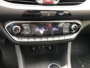 Hyundai i30 III Wagon 1.4 T-GDi 140KM 2018 HYUNDAI i30 1.4 T-GDI AUTOMAT LEDY ALU KAMERA NAVI GRZANE FOTELE KIEROWNICA, zdjęcie 20